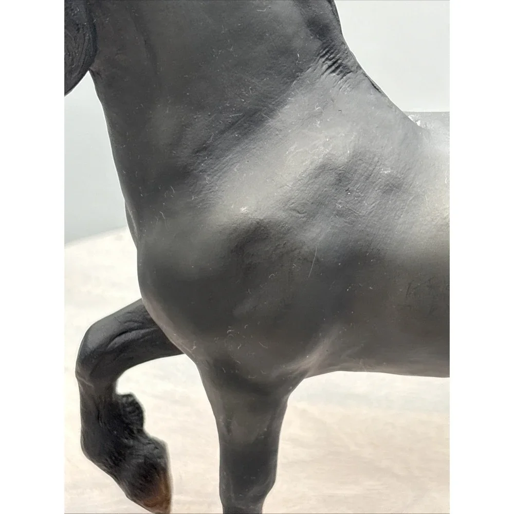 Friesian Stallion, Model #485, 1992-1995 Breyer Reeves Matte Black USA VTG